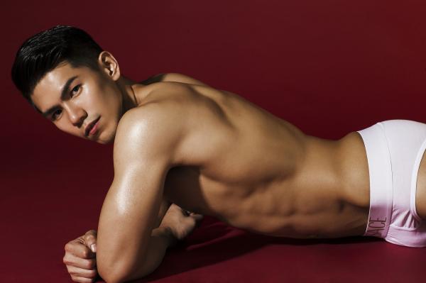 PHOTO-SET-BLUE-MAN-82---蔡承佑